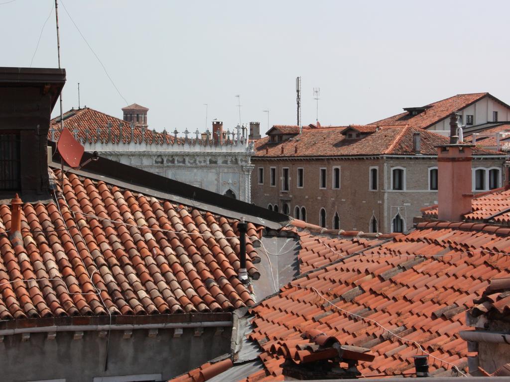 Appartamento Polo'S Treasures Venezia Esterno foto