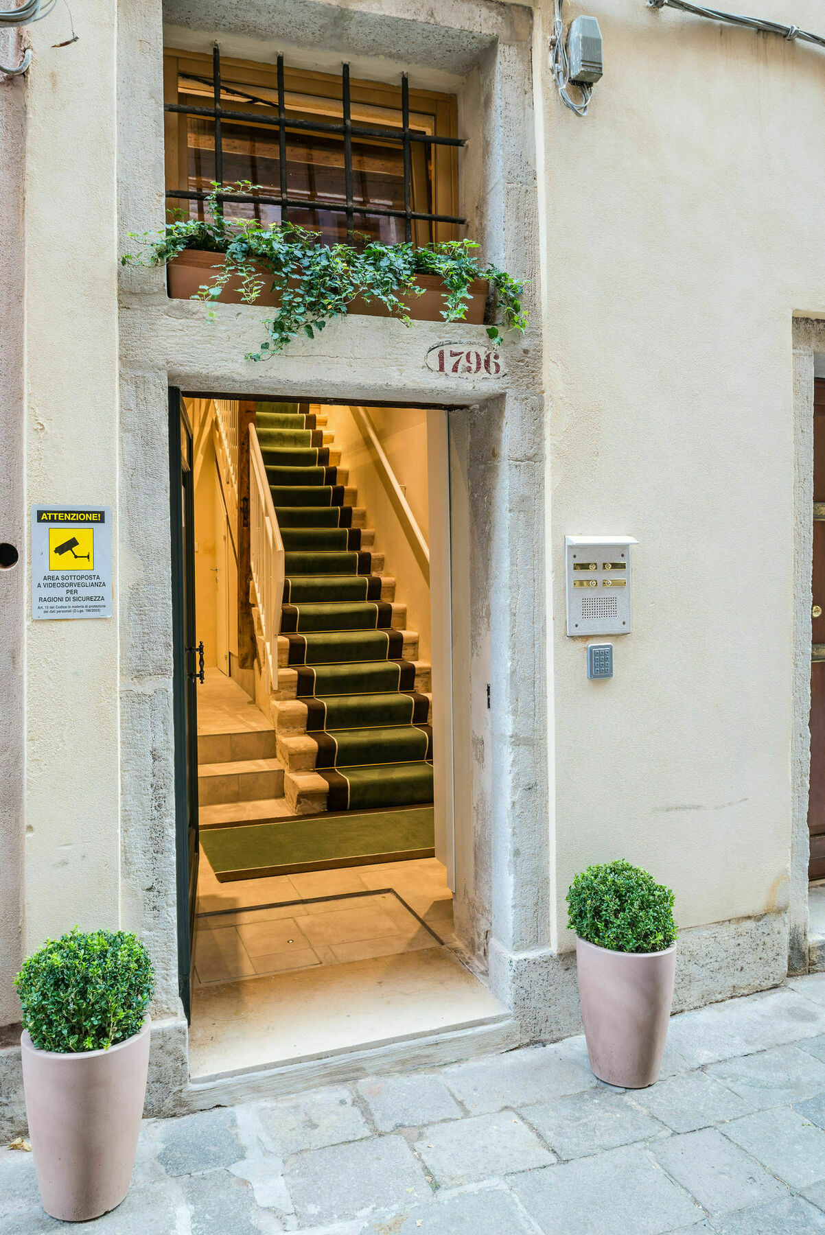 Appartamento Polo'S Treasures Venezia Esterno foto